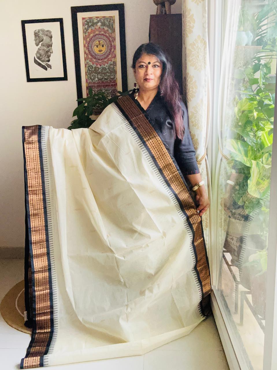 Handcrafted White Gadwal Cotton Saree with Bronze & Black Zari Border