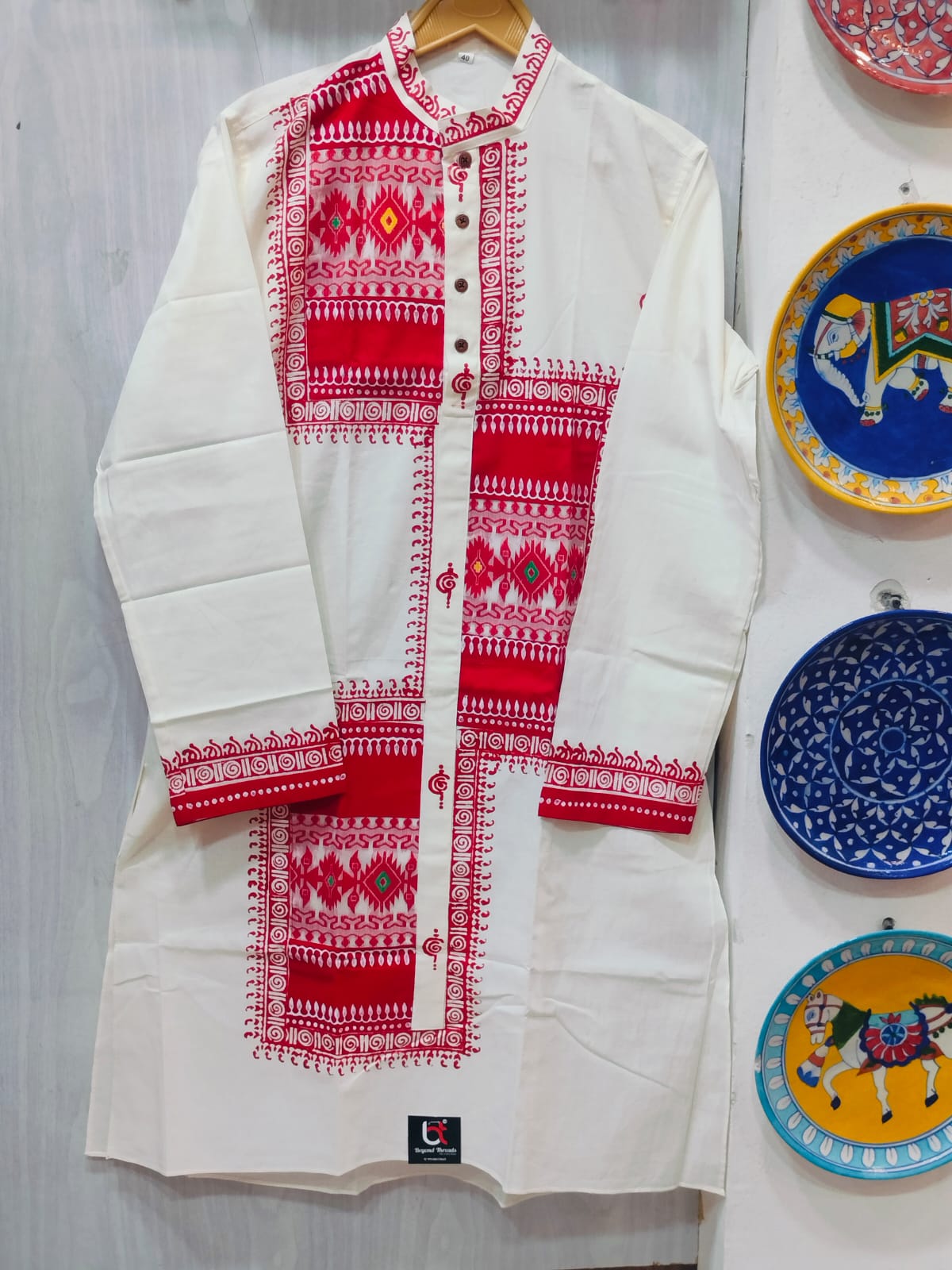 Handcrafted Off-White Cotton Men's Kurta with Sambalpuri Ikat Patchwork