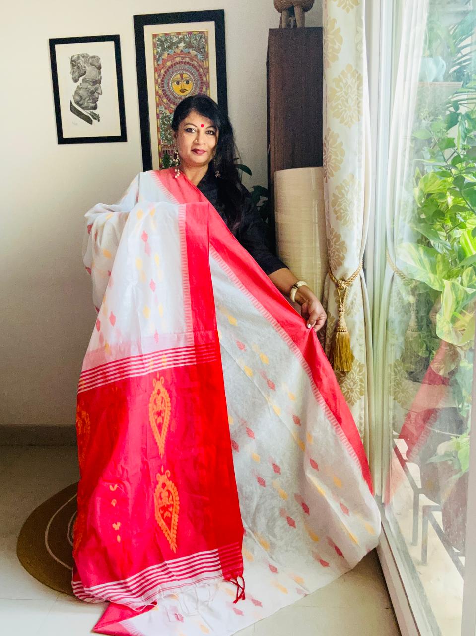 Handcrafted Off-White & Red Cotton Silk Jamdani Saree with Kalka Pallu