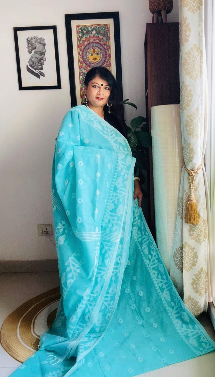 Handcrafted Sea Green Cotton Silk Soft Jamdani Saree
