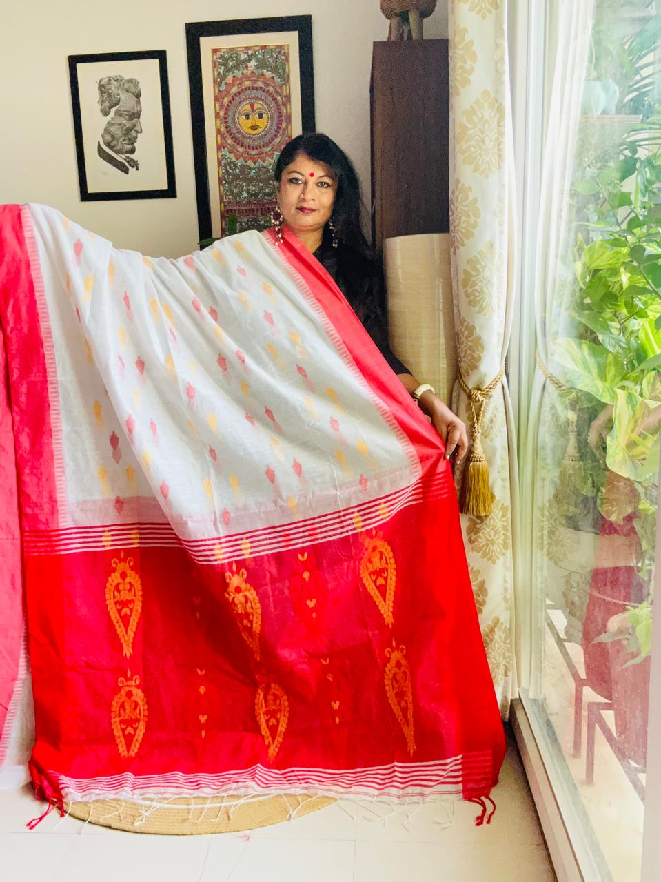 Handcrafted Off-White & Red Cotton Silk Jamdani Saree with Kalka Pallu