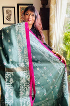 Handcrafted Teal Cotton Silk Bengal Jamdani Saree with Pink Border
