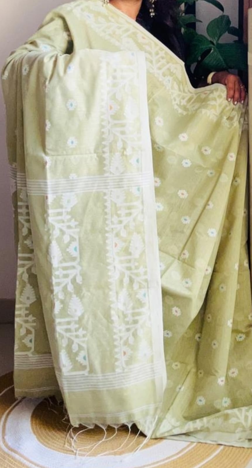 Handcrafted Pista Green Cotton Silk Soft Jamdani Saree