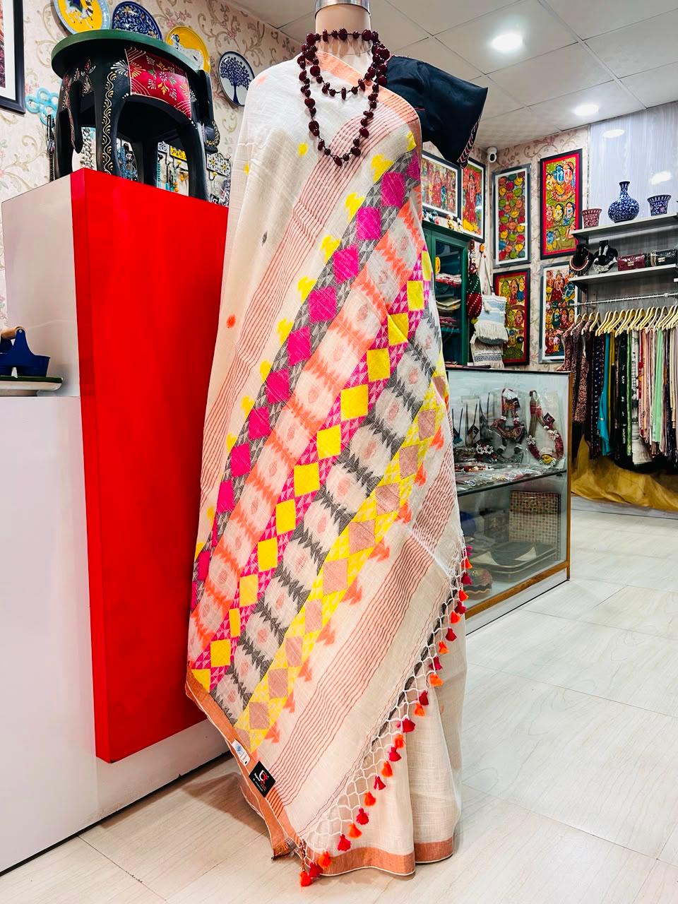 Handwoven Pure Linen Saree ( White )