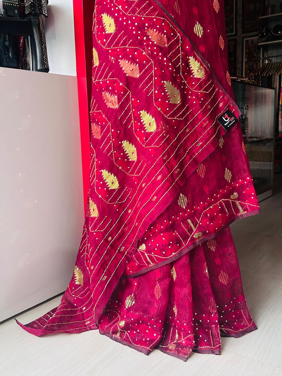 Handcrafted Rani Pink Jamdani Saree with Cutdana Work