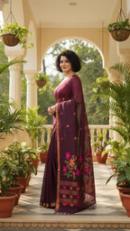 Handwoven Pure Linen Saree (Dark Brown)