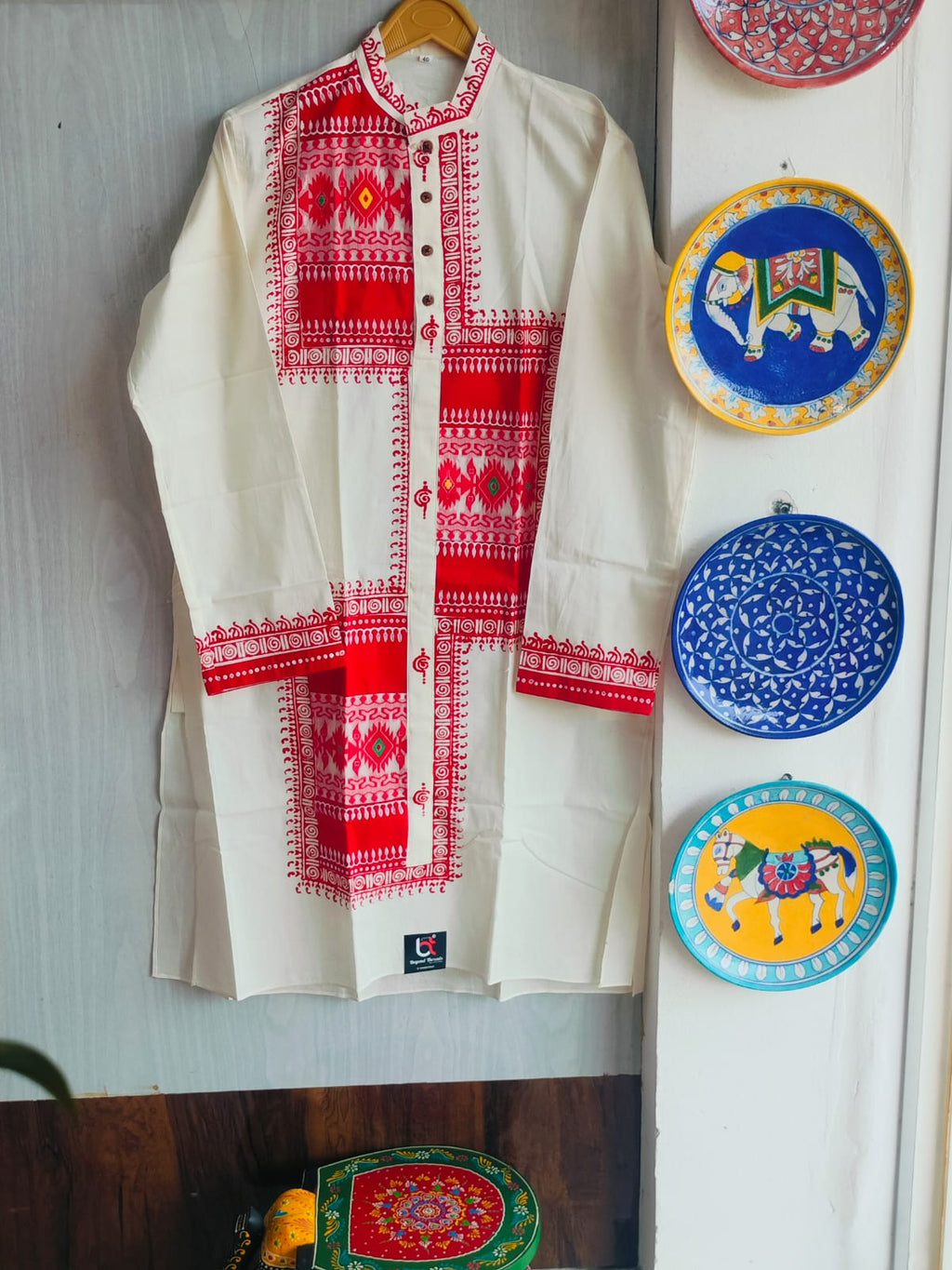 Handcrafted Off-White Cotton Men's Kurta with Sambalpuri Ikat Patchwork