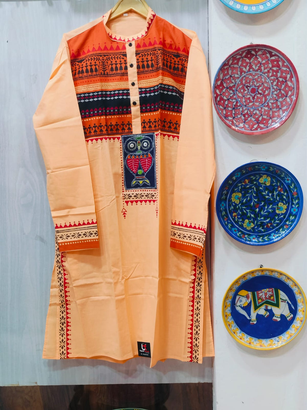 Handcrafted Peach Cotton Men's Kurta with Warli & Kantha AppliquŽ Yoke