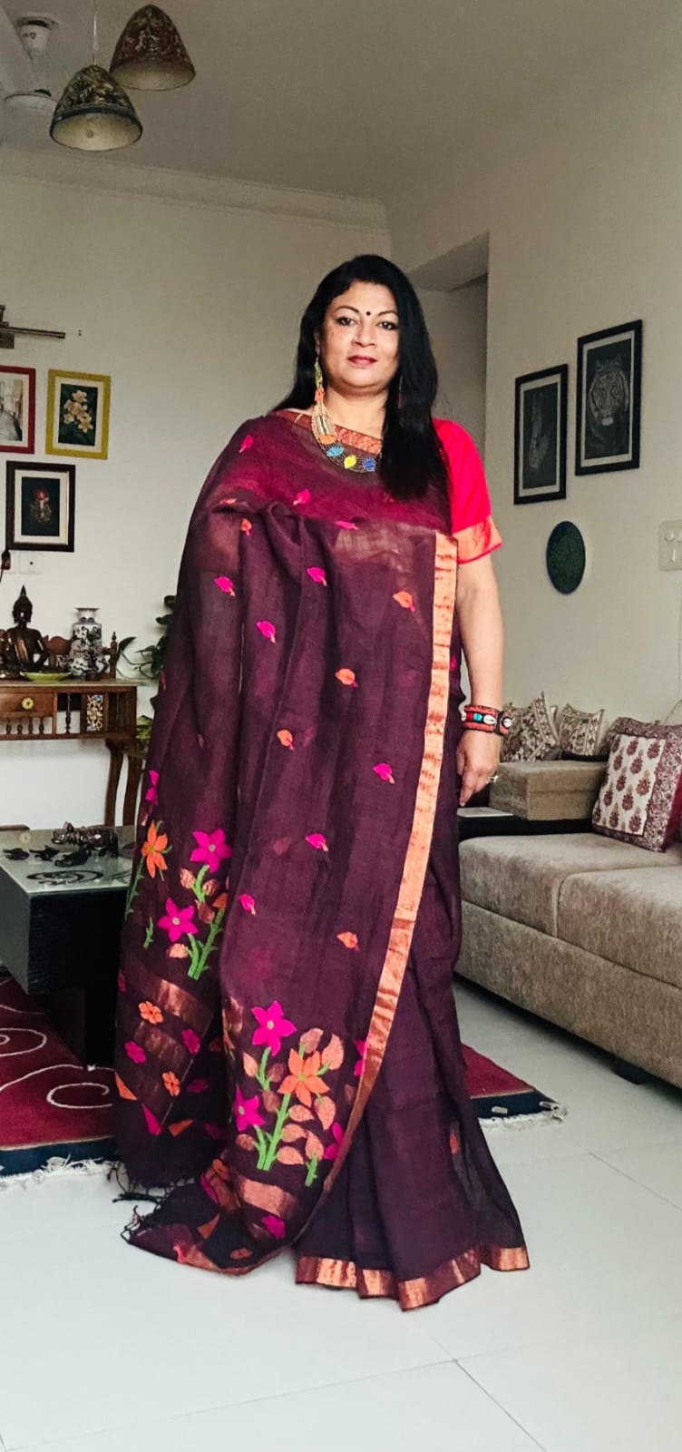 Handwoven Pure Linen Saree (Dark Brown)